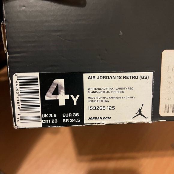 Retro Jordan 12 - Picture 8 of 8